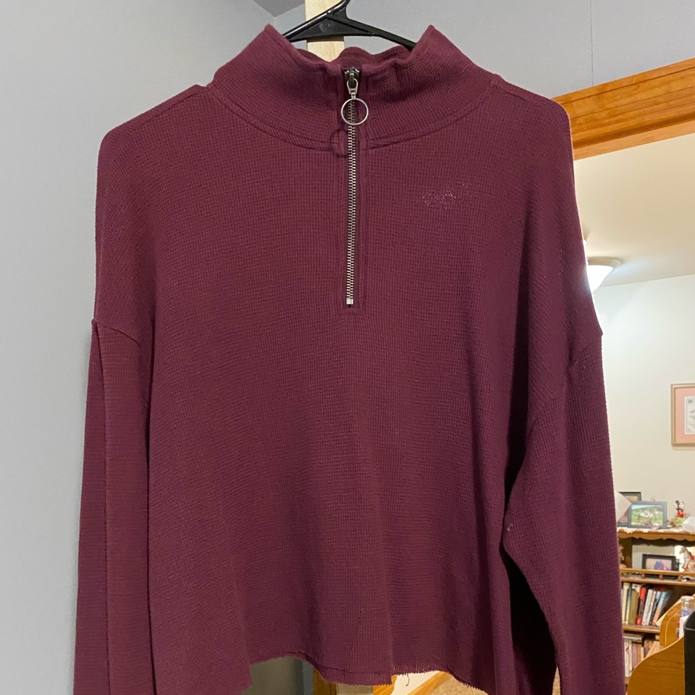 Cropped quarter zip
